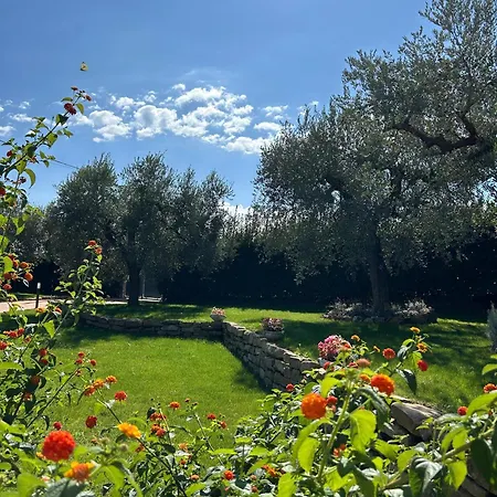 Holiday home Casa Adriano-dimora Per Vacanze Ripa Teatina